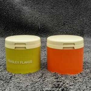 Tupperware Shakers Stackable Vintage Spice Harvest Colors #1308 Set 2 Containers